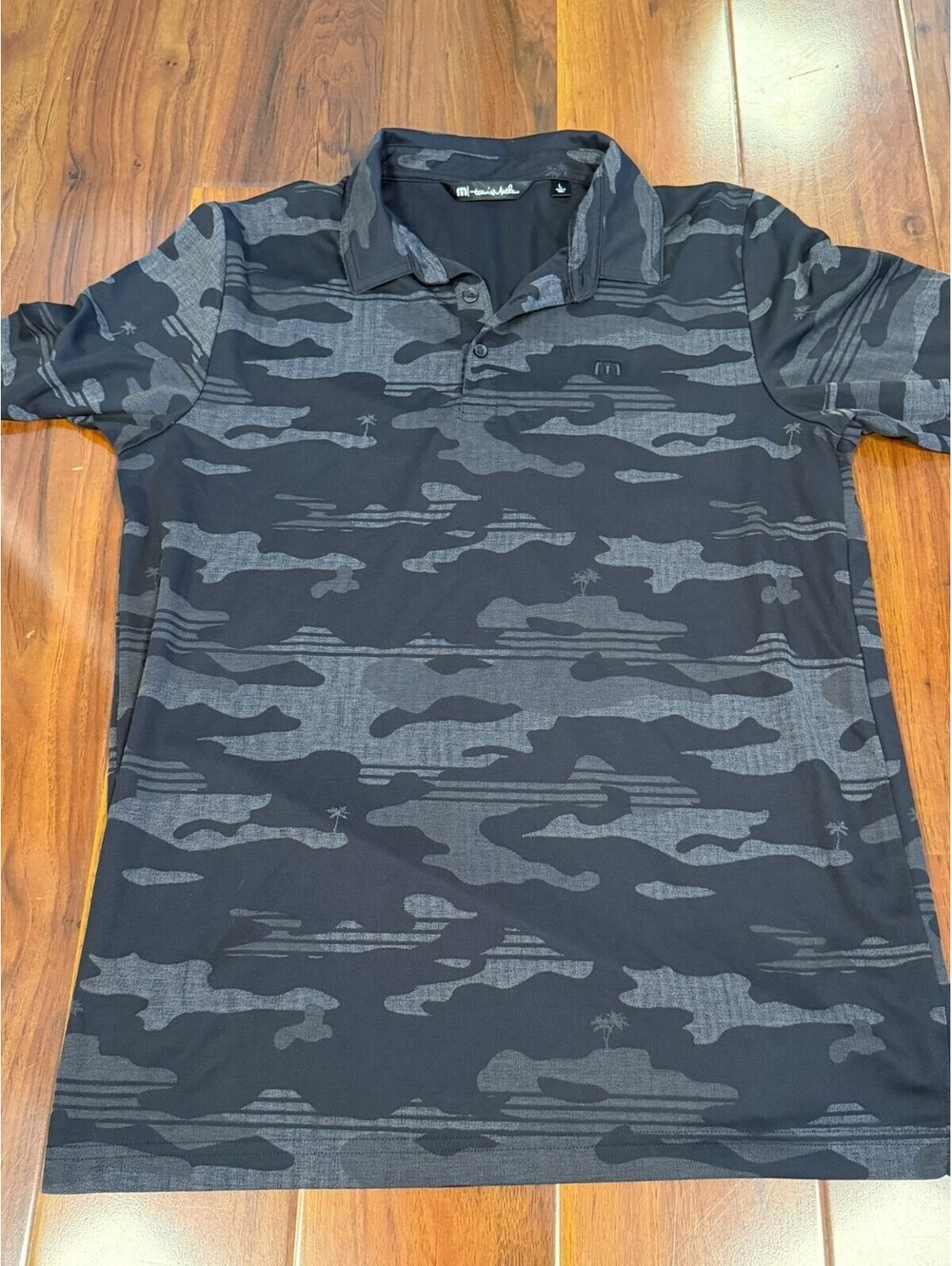 Travis Mathew Shirt Mens SZ L Golf Polo Camo Beachside Stealth Black Grey